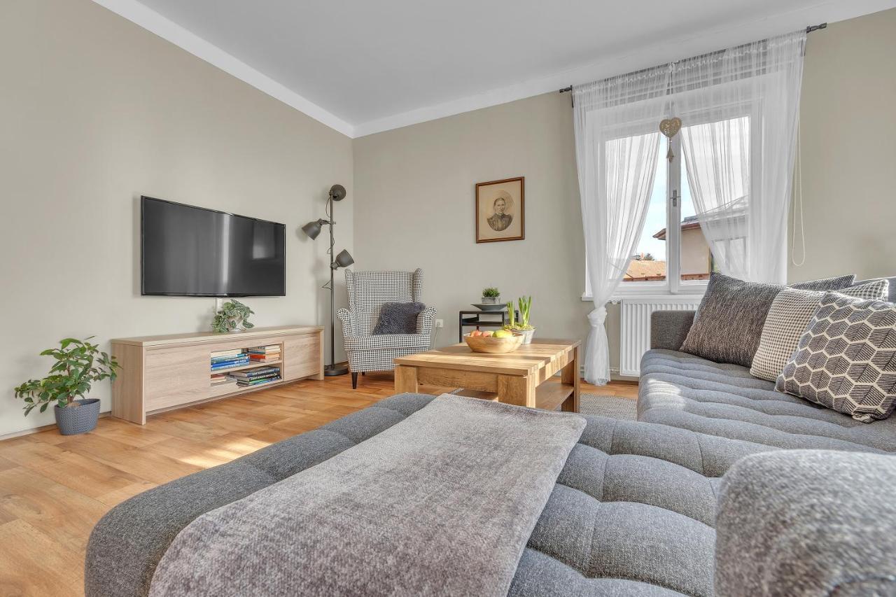 Apartman U Javorky Lázně Bělohrad Exterior foto